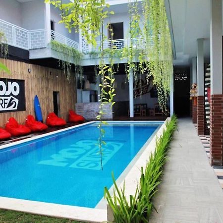 Mojosurf Camp Canggu ภายนอก รูปภาพ