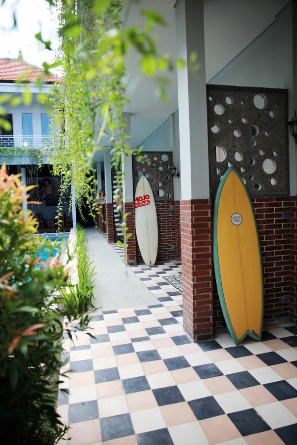 Mojosurf Camp Canggu ภายนอก รูปภาพ