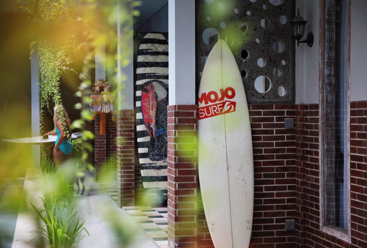 Mojosurf Camp Canggu ภายนอก รูปภาพ